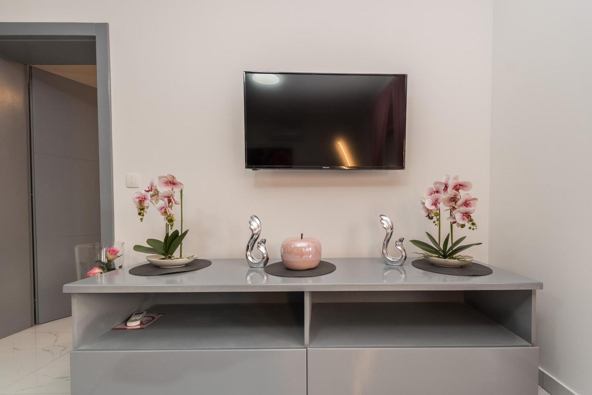 Villa Jana Luxury Apartments Новалья Номер фото